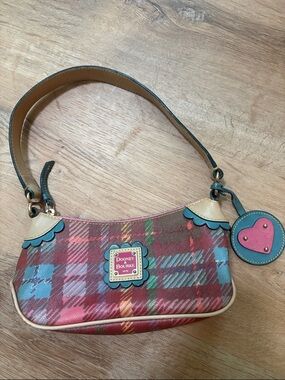 vintage Y2K Dooney & Bourke rainbow plaid small shoulder bag
